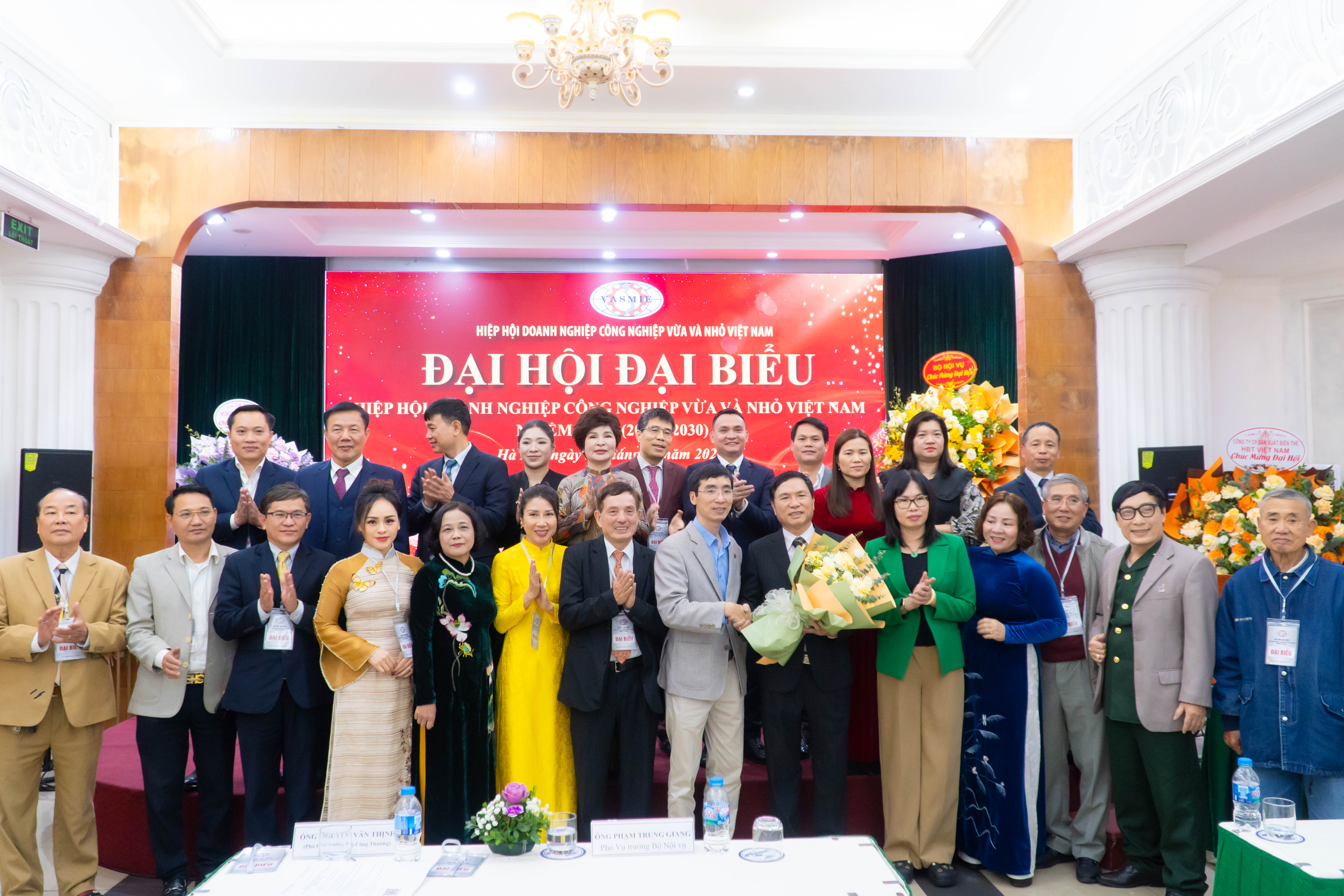 ĐẠI HỘI DOANH NGHIỆP VỪA VÀ NHỎ